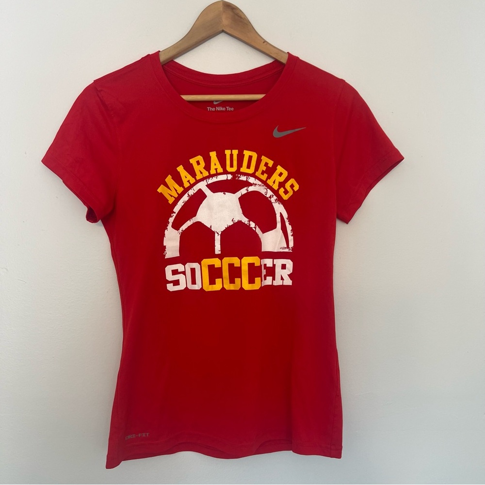 Nike Virginia Marauders Dri Fit women’s shirt sleeve shirt size medium